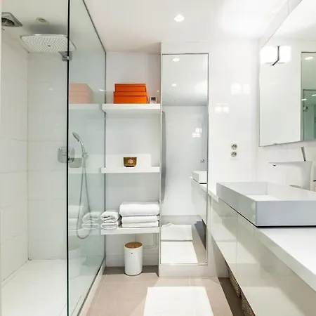 Appartement Cocon Moderne Place Vendome Parijs